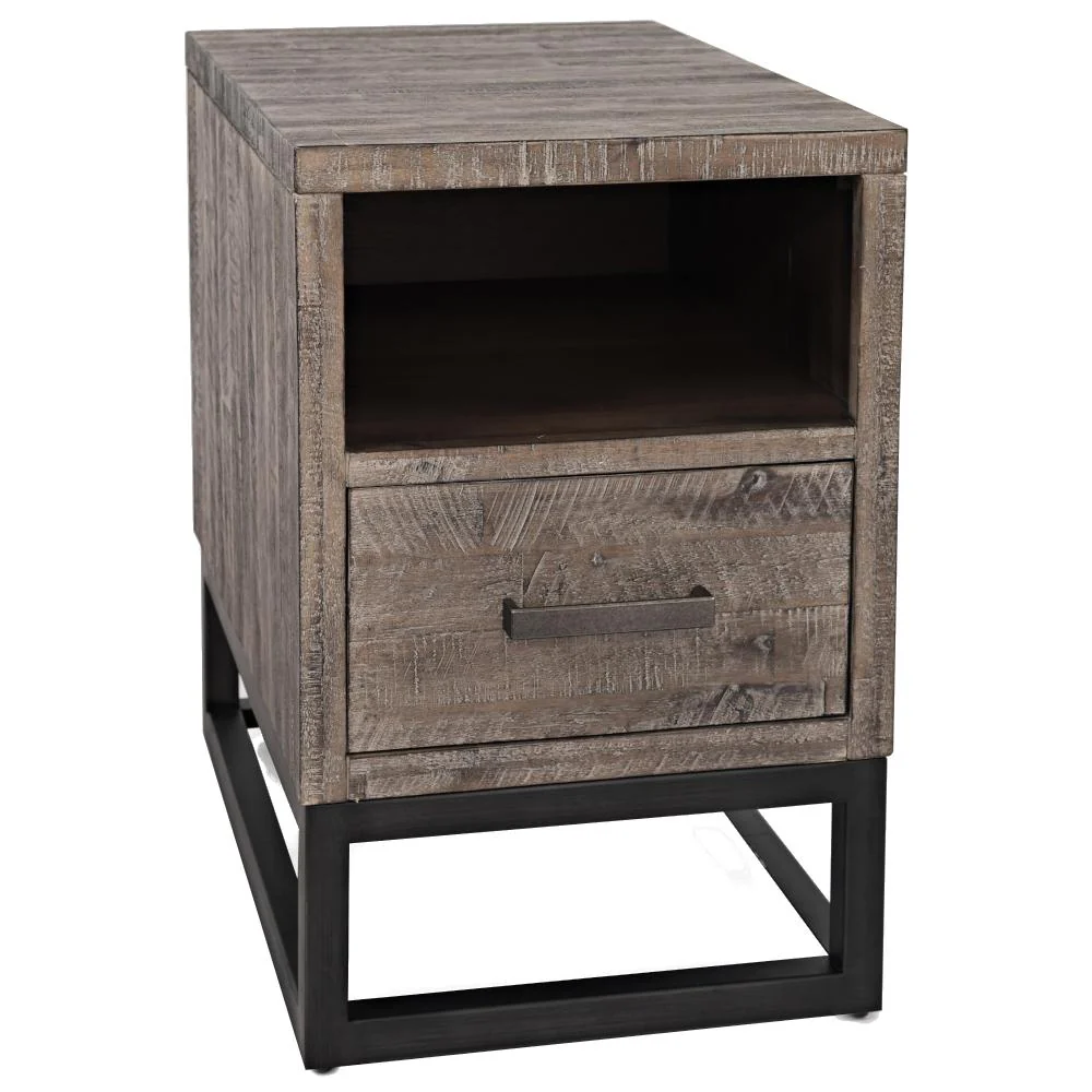 Hampton Chairside Table